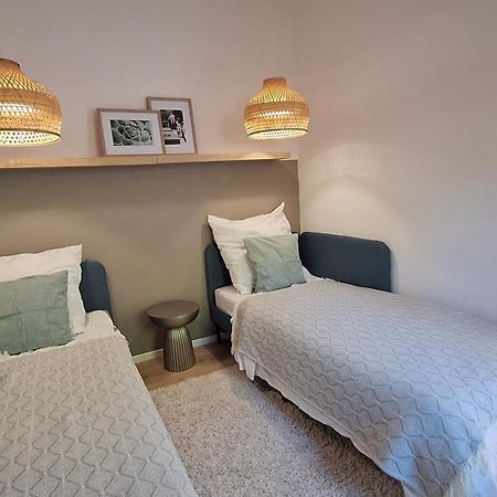 Ferienwohnung Mit 180° Meerblick Dobrec Екстер'єр фото
