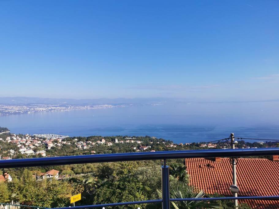 Ferienwohnung Mit 180° Meerblick Dobrec Екстер'єр фото