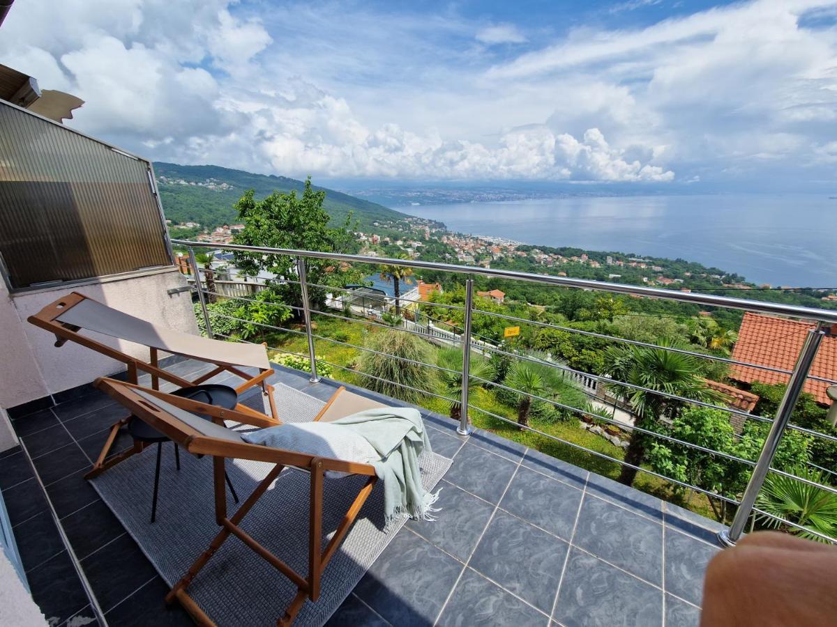 Ferienwohnung Mit 180° Meerblick Dobrec Екстер'єр фото