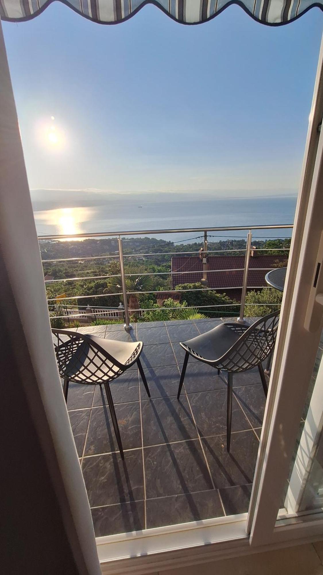 Ferienwohnung Mit 180° Meerblick Dobrec Екстер'єр фото